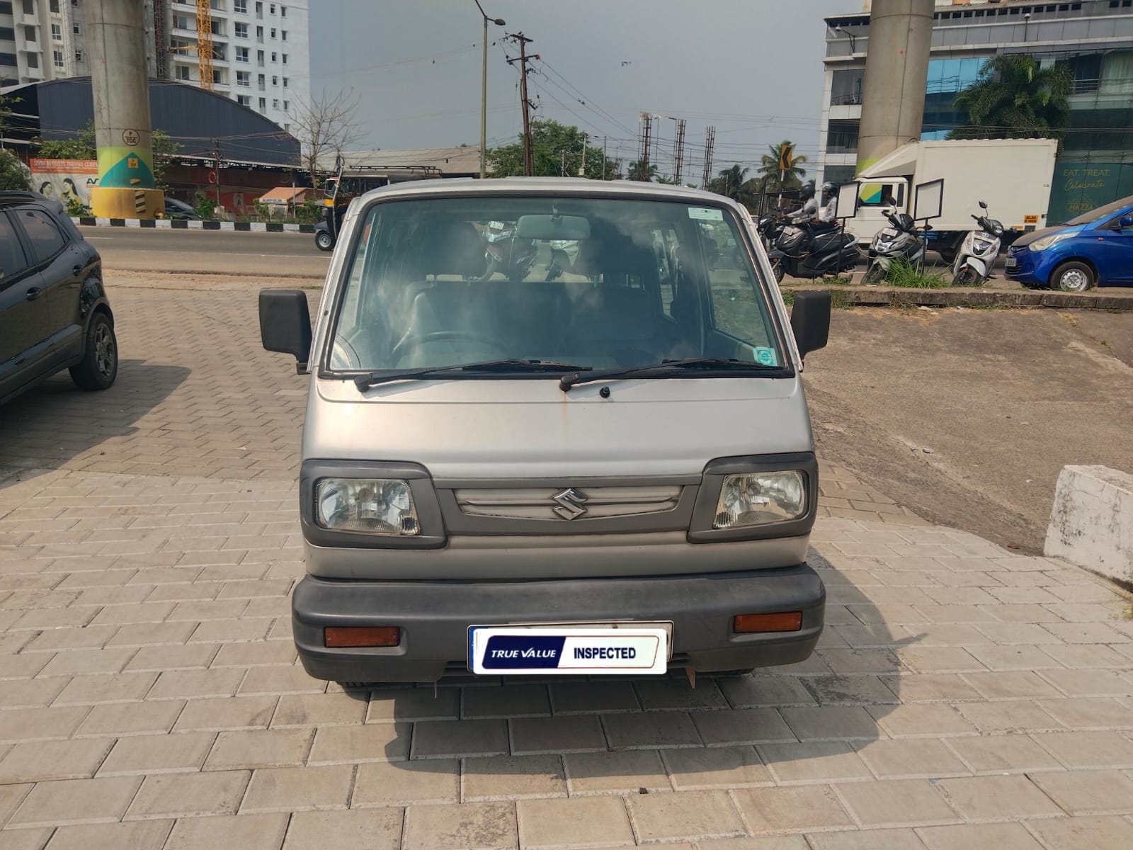 MARUTI OMNI in Ernakulam